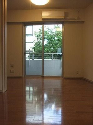 世田谷区松原6丁目楽器可(ピアノ・弦楽器)マンション 玄関
