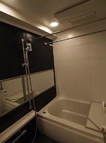 江東区南砂2丁目楽器可（防音・グランドピアノ・弦管打楽器・声楽・DTM）分譲マンション 風呂画像