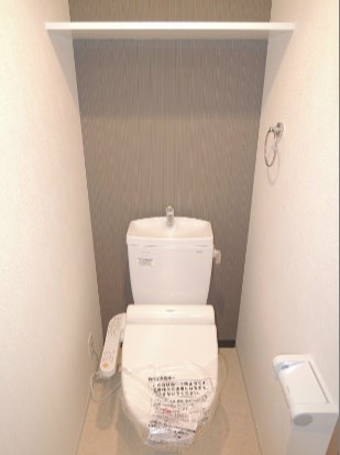 プレサンス江戸堀 トイレ