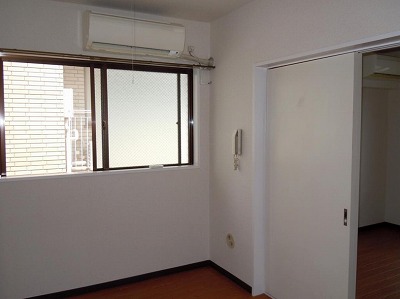 世田谷区上野毛1丁目楽器可（ピアノ・弦楽器）マンション リビング