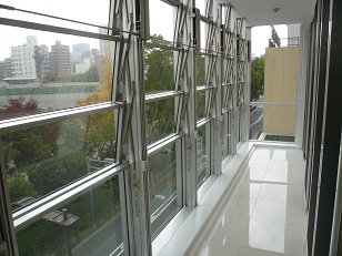 大阪府大阪市西区靱本町２丁目 ベランダ