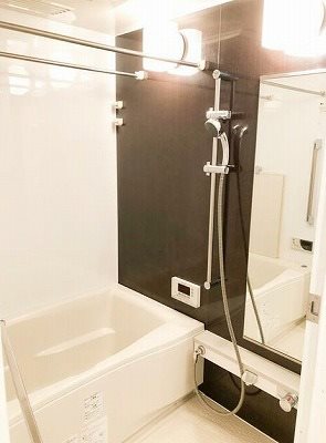 台東区小島1丁目楽器可(防音・グランドピアノ・弦・管楽器・声楽)マンション 風呂画像