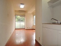 調布市菊野台1丁目楽器可（ピアノ・弦楽器・声楽）マンション リビング