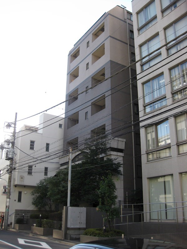 ダイアパレス赤坂 211号室 外観