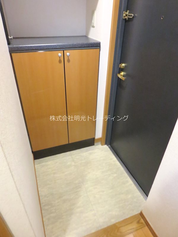 ダイアパレス赤坂 玄関