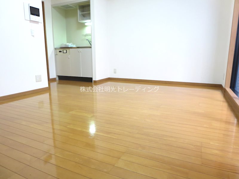 ダイアパレス赤坂 リビング