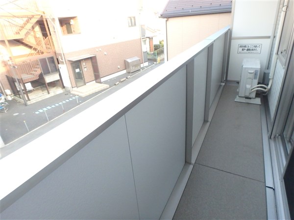 トレゾール ベランダ