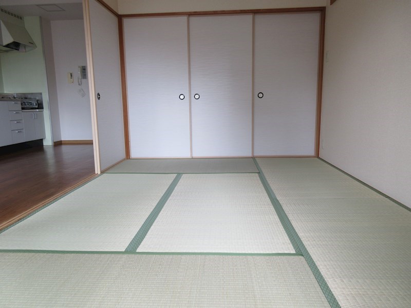 サウスサイドなにわ筋 収納
