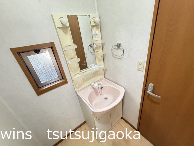 ステップ柴崎 洗面所