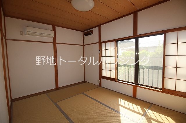 ベッドルーム