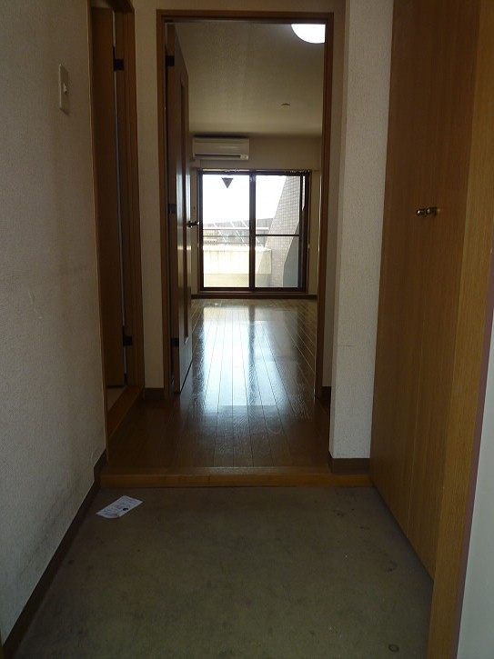 Sフラット吉祥寺　 玄関