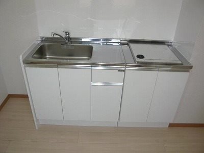 新宿区北新宿3丁目楽器可(防音・ピアノ・弦・管楽器・声楽)マンション キッチン