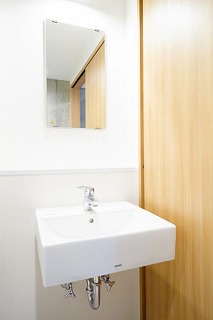 世田谷区奥沢2丁目楽器可（防音・ピアノ・弦・管楽器・声楽）マンション 洗面所