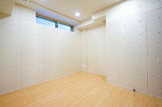 世田谷区奥沢2丁目楽器可（防音・ピアノ・弦・管楽器・声楽）マンション 玄関