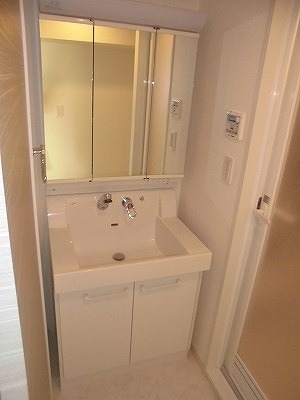 中野区野方4丁目楽器可(ピアノ・弦楽器・DTM)マンション 洗面所