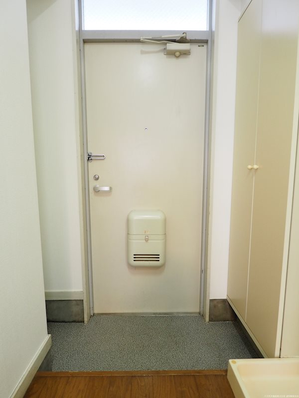 ベルテックアイ 玄関