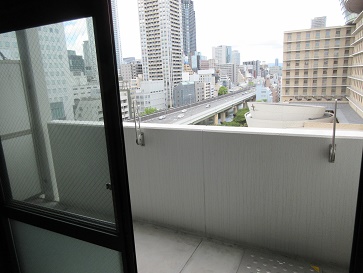 大阪府大阪市中央区本町橋 ベランダ