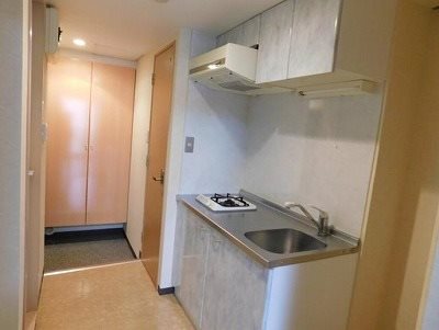 川崎市宮前区馬絹1丁目楽器可(防音・グランドピアノ・弦・管楽器・声楽)マンション リビング