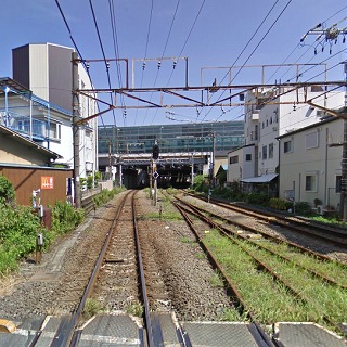 川崎市多摩区登戸楽器可（ピアノ・弦管楽器・声楽・DTM）マンション 玄関