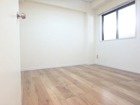 ハイム菊野台 ベッドルーム