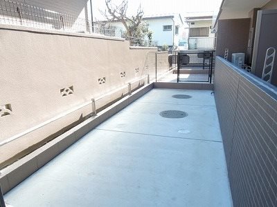船橋市前原西2丁目楽器可(防音・弦楽器・声楽)マンション ベランダ