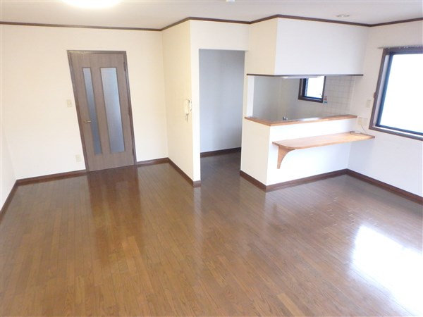 メイプル西野川 リビング