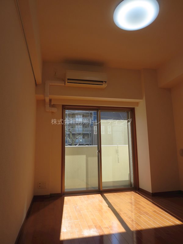 ﾄﾞﾙﾁｪ銀座東・壱番館　 リビング