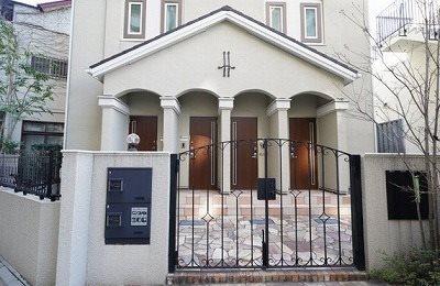 北区田端新町2丁目楽器可(防音・弦・管楽器・声楽)アパート エントランス
