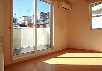 北区田端新町2丁目楽器可(防音・弦・管楽器・声楽)アパート ベランダ