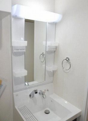 江東区東陽1丁目楽器可(防音・弦・管楽器)マンション 洗面所