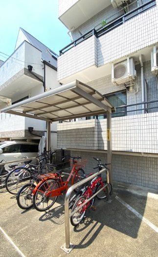 世田谷区三軒茶屋1丁目楽器可（防音・グランドピアノ・弦楽器・声楽・DTM）マンション その他