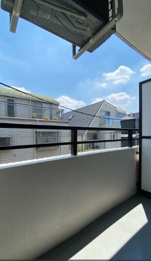 世田谷区三軒茶屋1丁目楽器可（防音・グランドピアノ・弦楽器・声楽・DTM）マンション ベランダ
