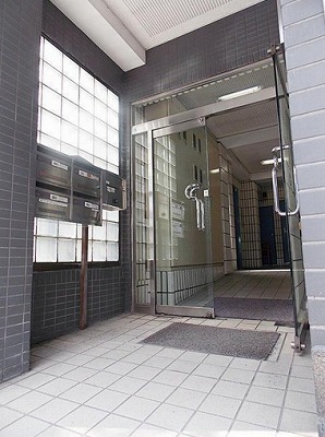 文京区水道1丁目楽器可（ピアノ・弦/管楽器・声楽・DTM）マンション 玄関