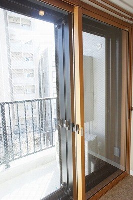 新宿区下落合3丁目(防音・24時間演奏・ピアノ・弦・管楽器・声楽)マンション ベランダ