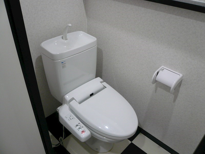 ブランドールＭ西長堀 トイレ