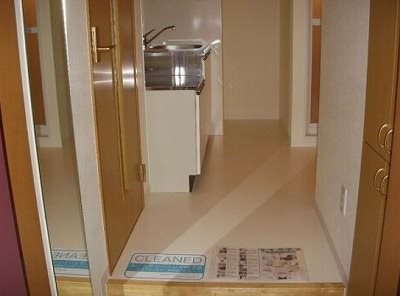 川崎市多摩区菅馬場4丁目楽器可(防音・ピアノ・弦・管楽器・声楽)マンション 玄関
