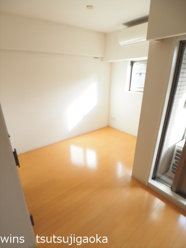 レジディア調布 リビング