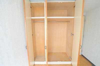 川崎市高津区下作延7丁目楽器可(ピアノ・弦楽器)マンション 収納