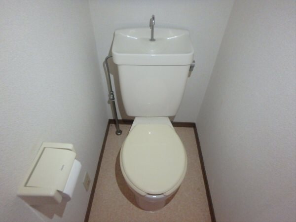 クレッセント柴崎 トイレ