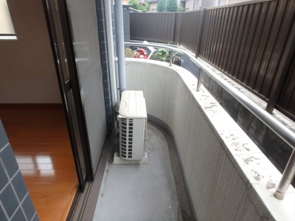 クレッセント柴崎 ベランダ