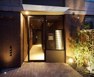 豊島区高松1丁目楽器可(防音・24時間演奏・グランドピアノ・弦・管楽器・声楽・DTM)マンション エントランス