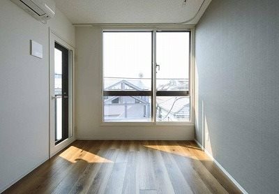 豊島区高松1丁目楽器可(防音・24時間演奏・グランドピアノ・弦・管楽器・声楽・DTM)マンション リビング