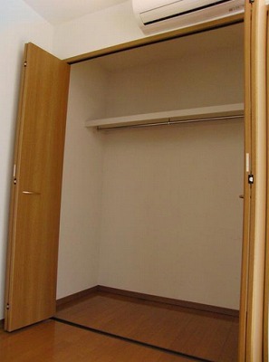 座間市相模が丘5丁目楽器可（ピアノ・弦・木管楽器）マンション ベッドルーム