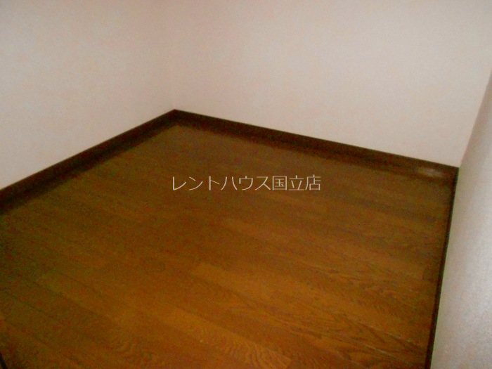 シャローム国立 収納