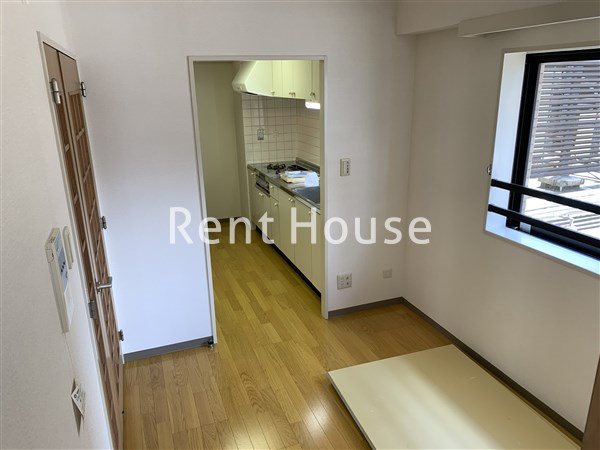 コーポレート連雀2号棟 リビング