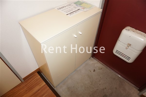 コーポタカ 玄関