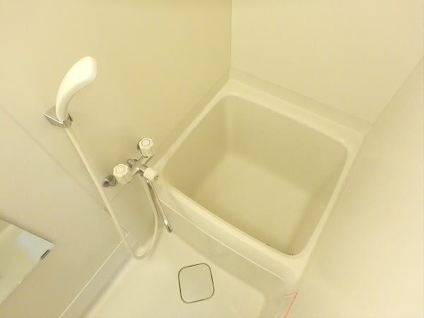 クロックヒル 風呂画像