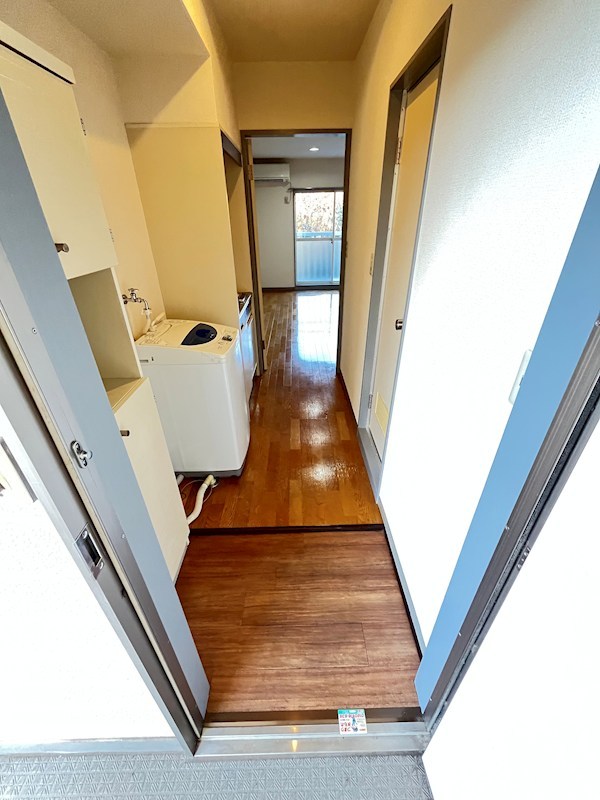 シーダーハイツ 玄関