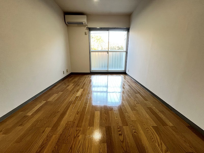 シーダーハイツ ベッドルーム