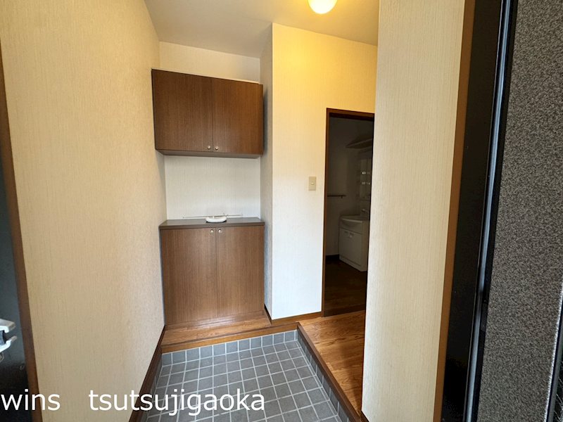 カサベルデ　N 玄関